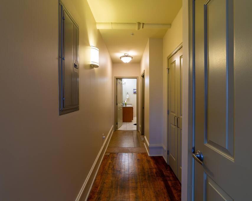 King Bed W/ Panoramic Views Of Dt! Rochester Exterior foto